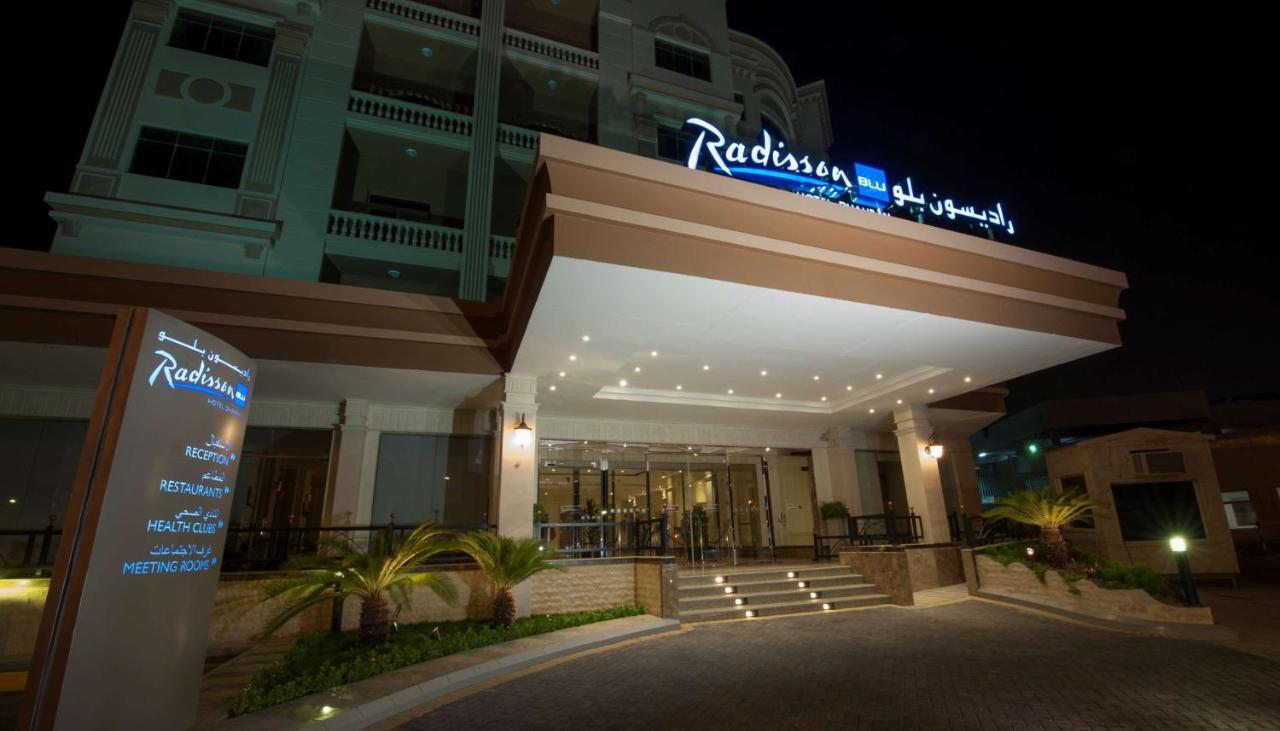 Radisson Blu Hotel, Dhahran Khobar Buitenkant foto